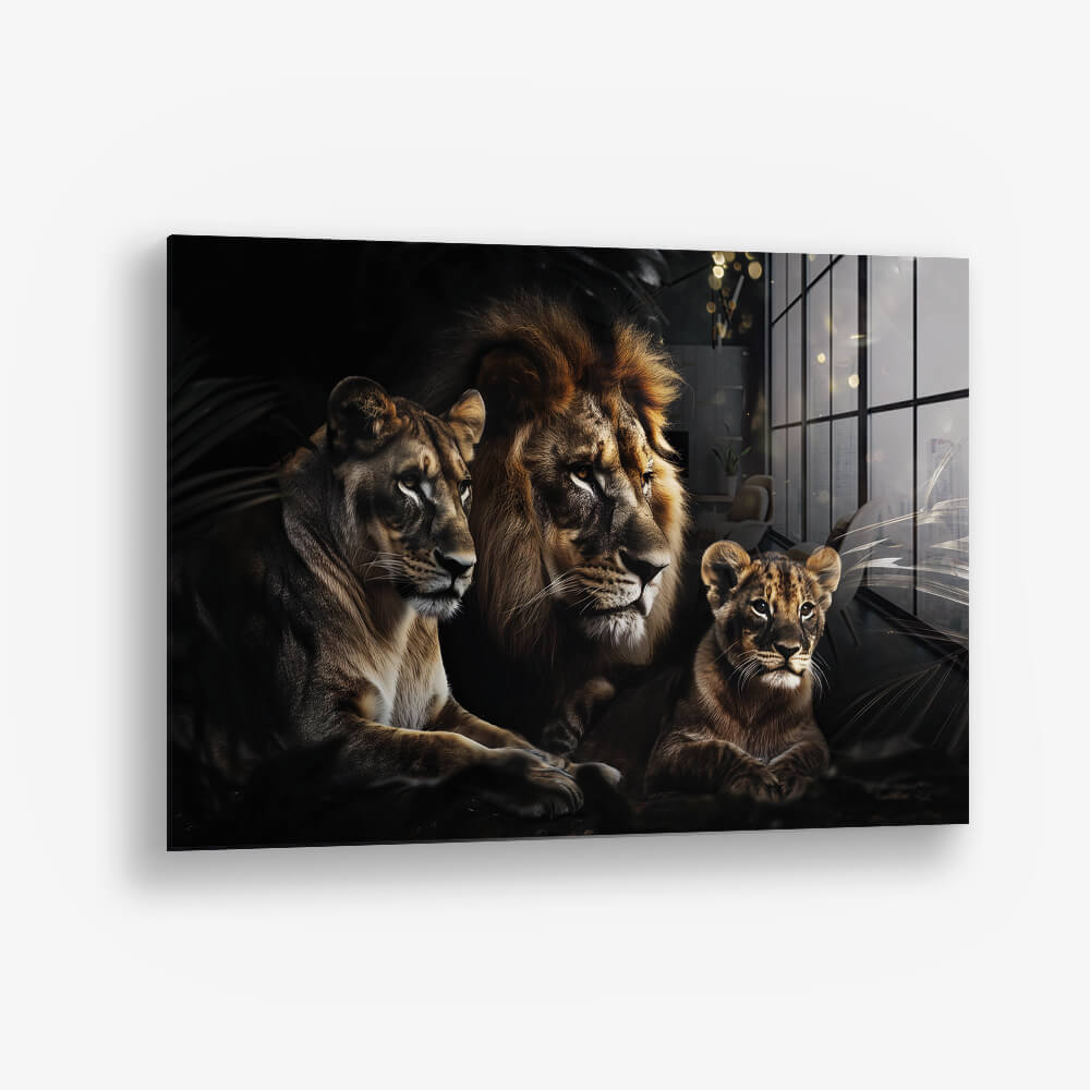 The Lion Family – Glass