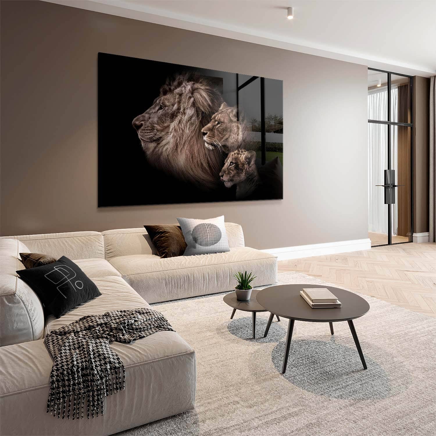 Lion Family – Vetro
