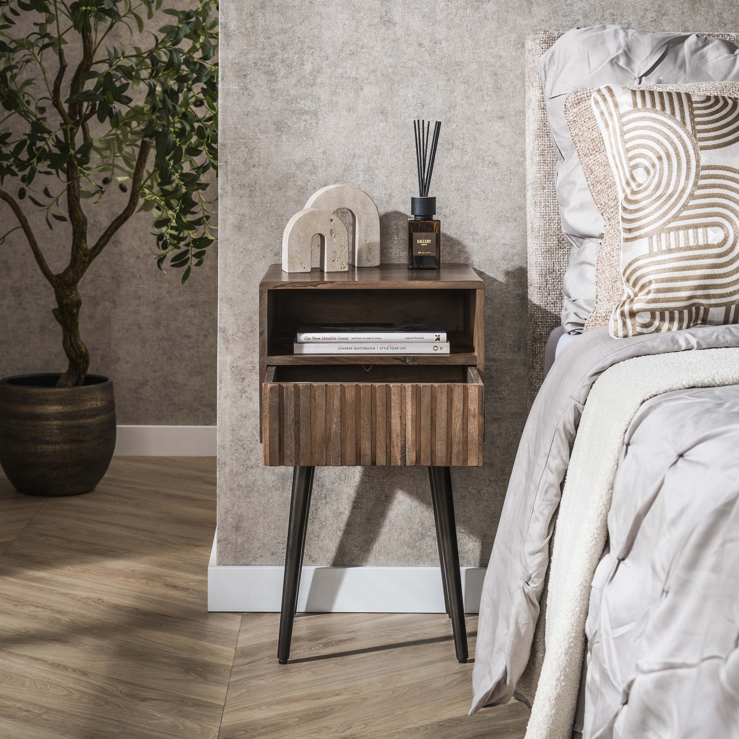 Bedside table Carve 1 drawer - Solid acacia brown