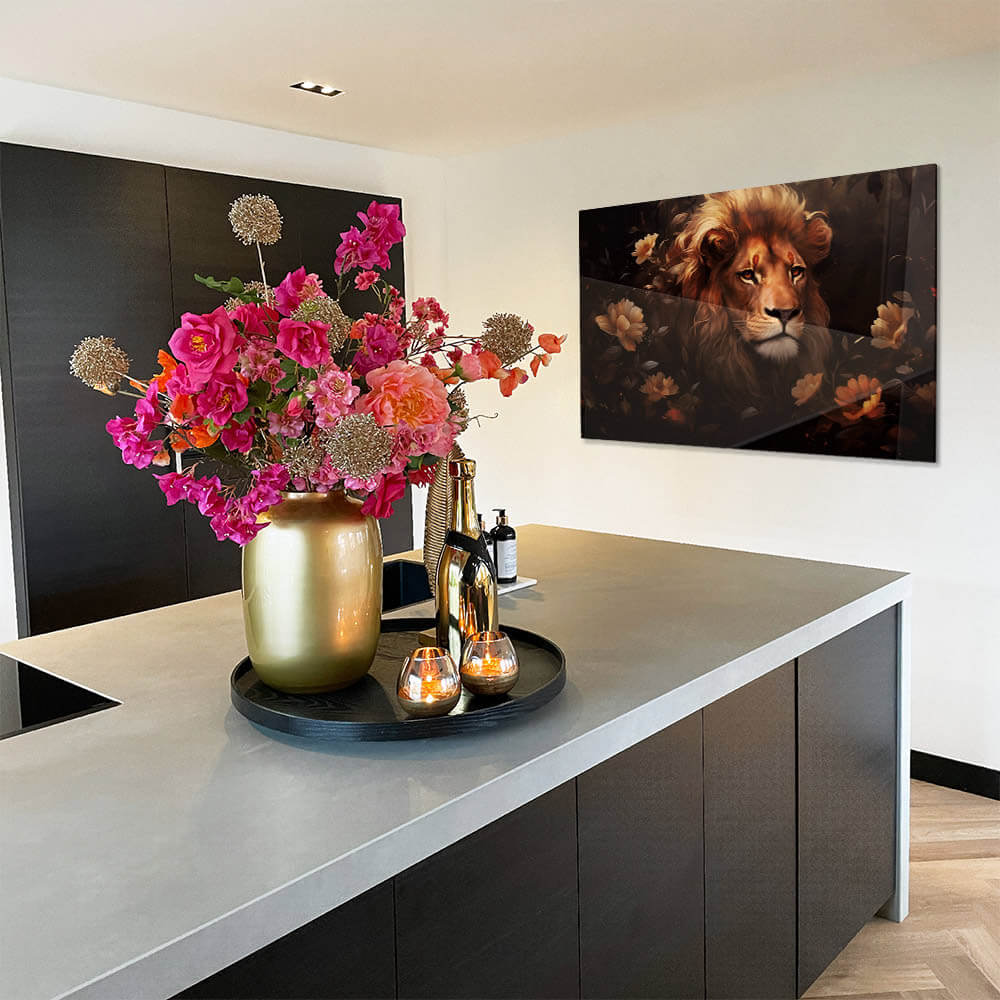 The Painted Lion – Vetro