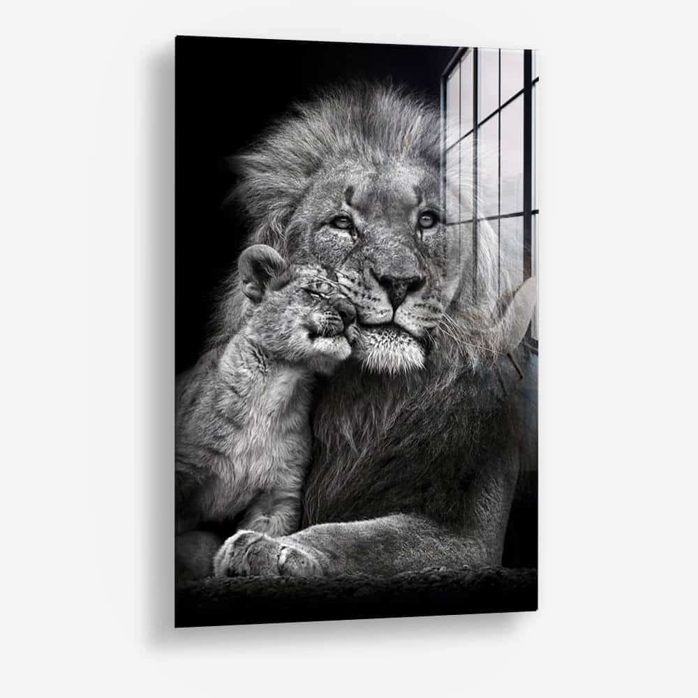 Lion With Cub - Glass