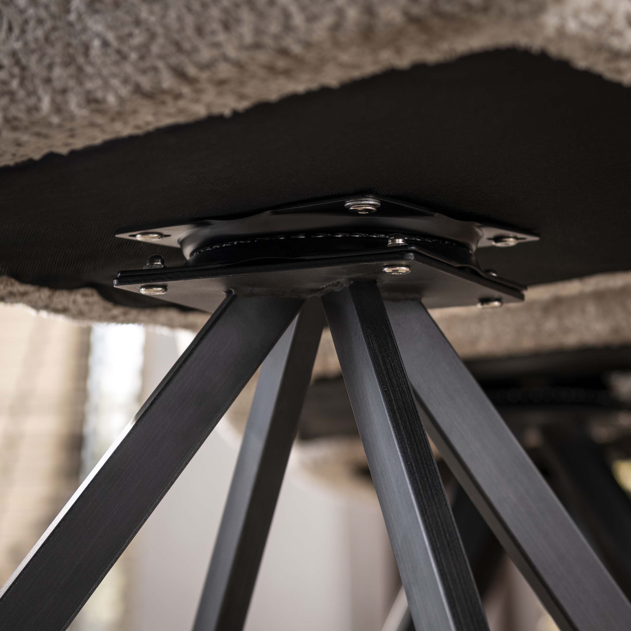 Armchair grid rotatable. VPE2 / Anthracite velvet