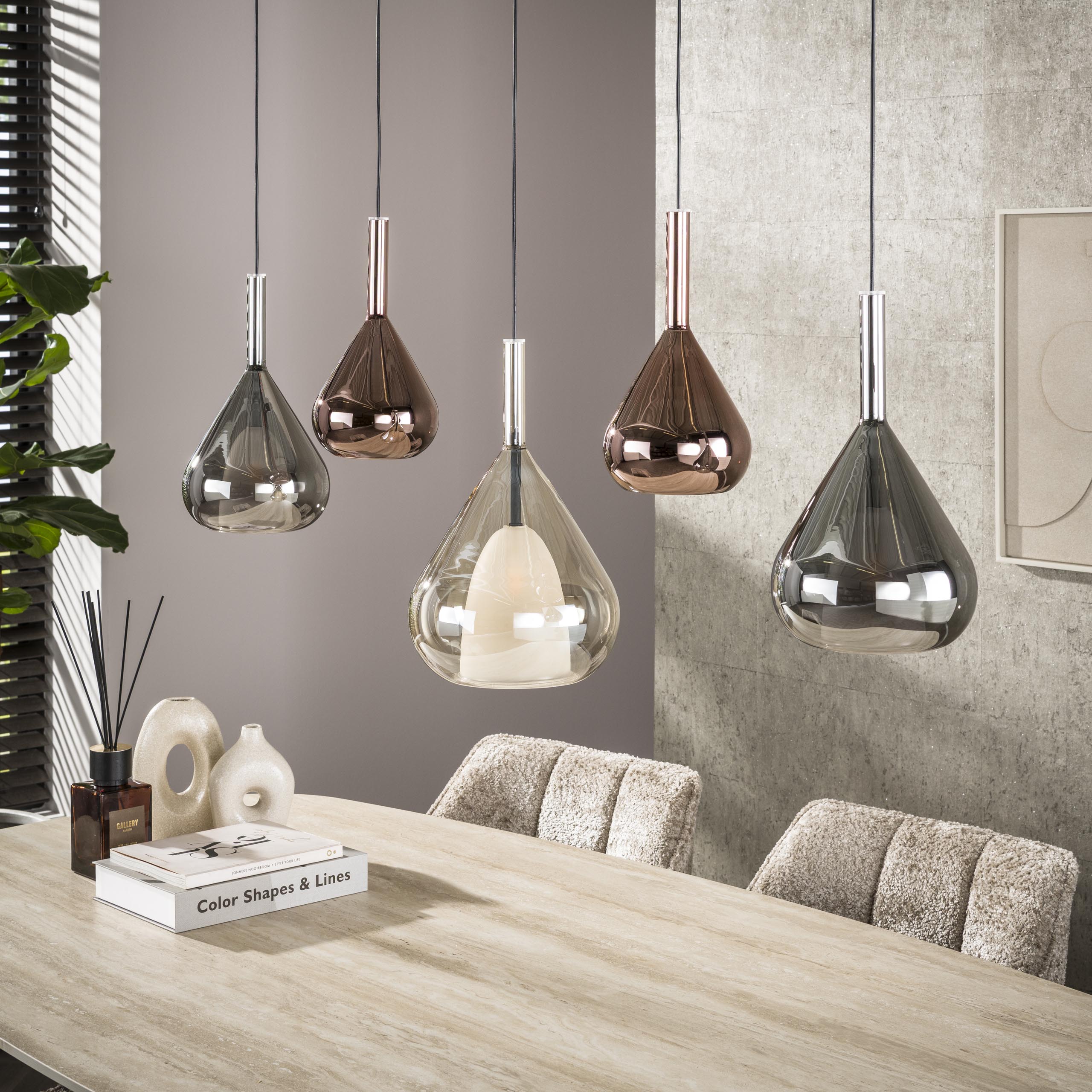 Lampada a sospensione Wings a 5 luci - Nera
