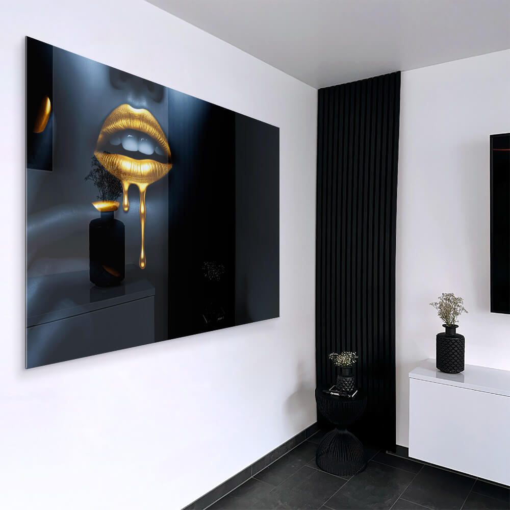 Golden Lip – Glass