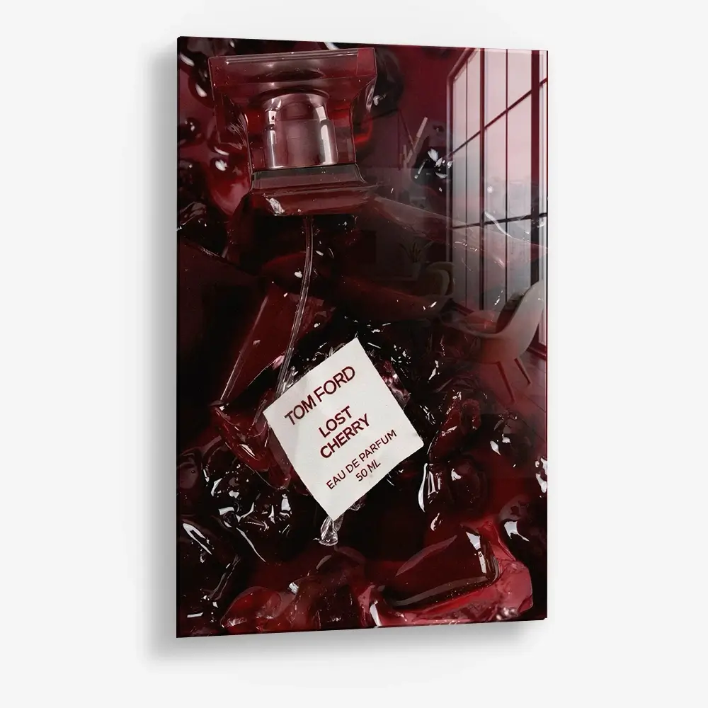 Red Perfume – Glass