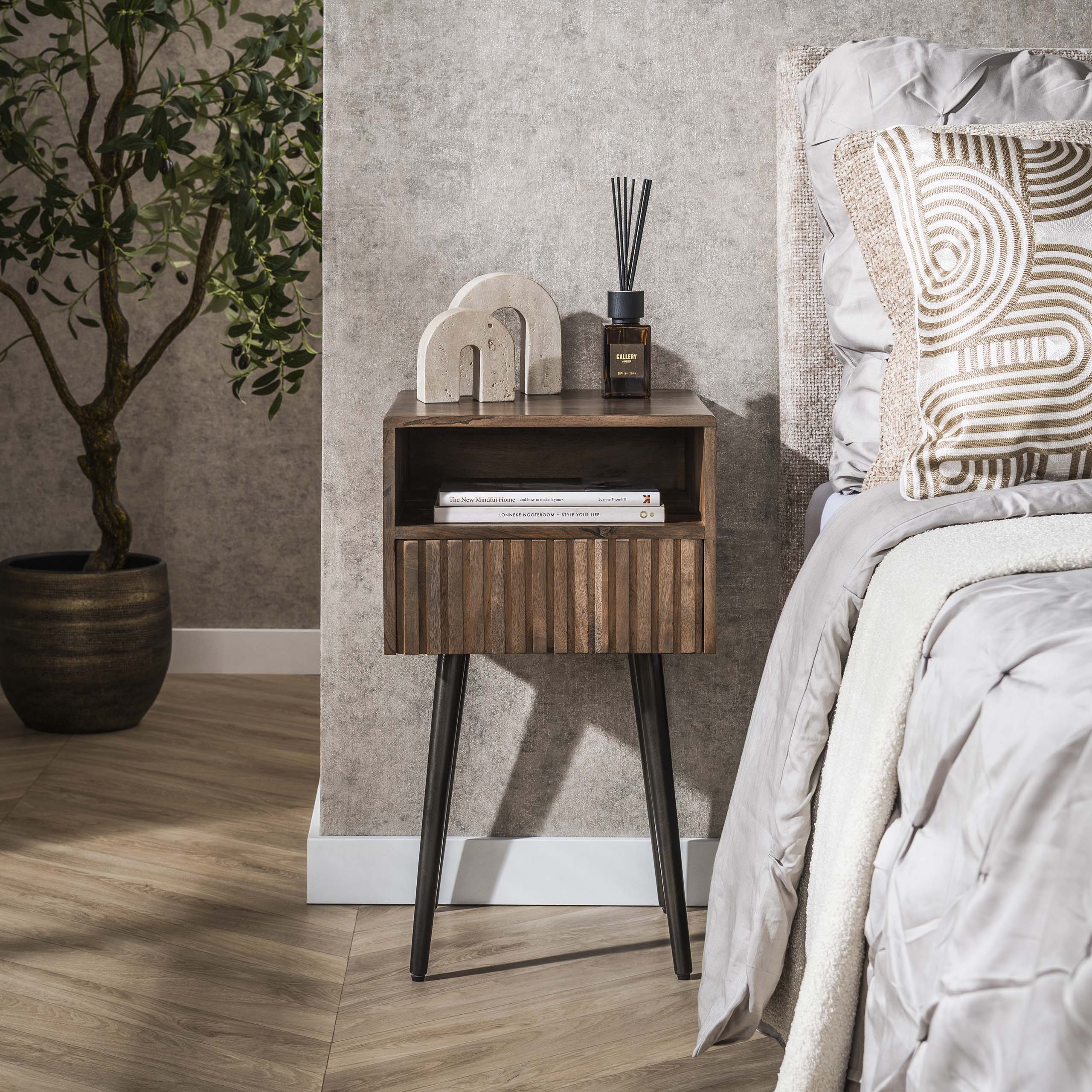 Bedside table Carve 1 drawer - Solid acacia brown