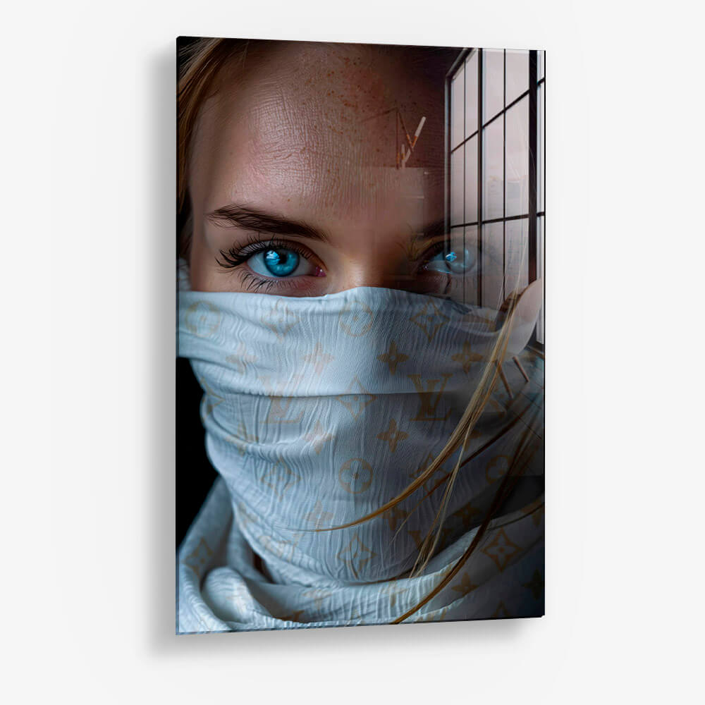 Scarfed Lady II – Vetro