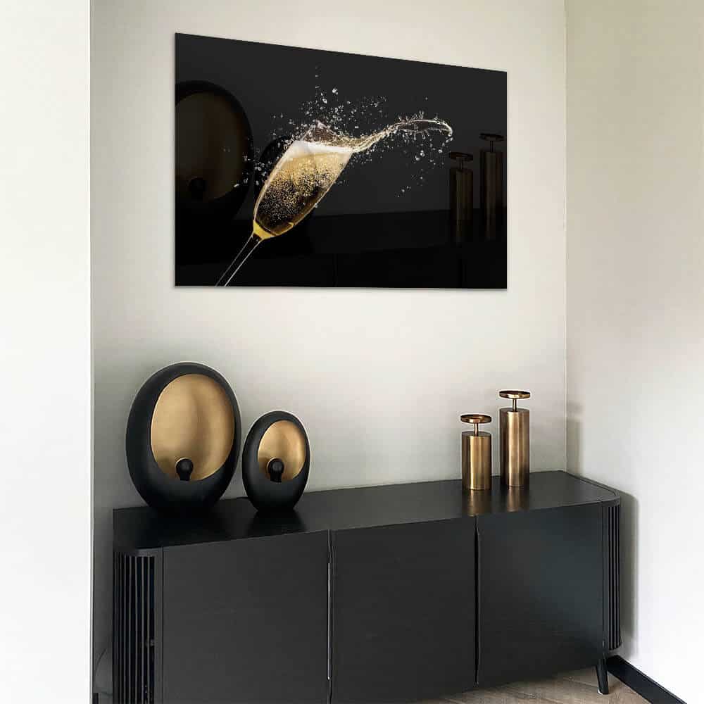 Champagne Spills – Vetro