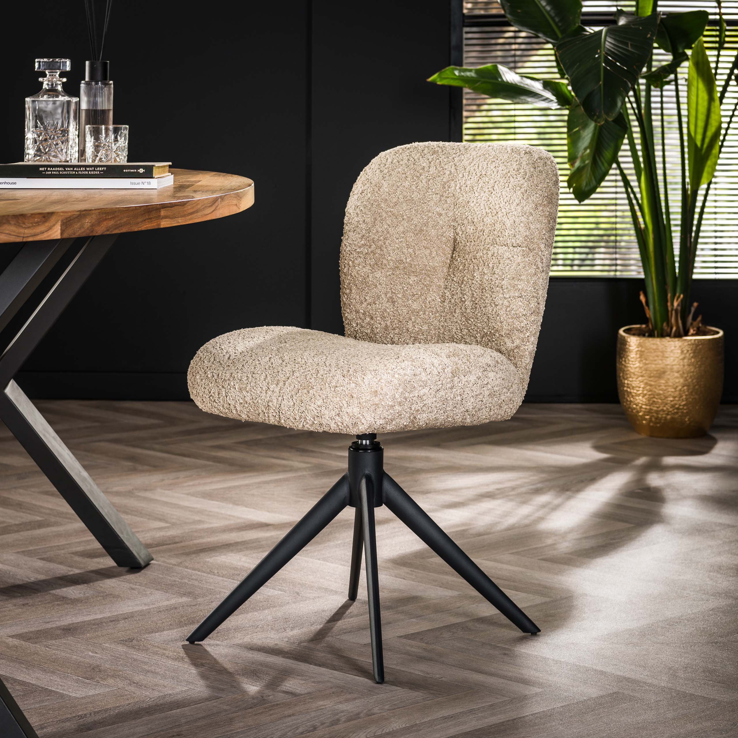 Sedia comfort girevole. VPE2 / Colore sabbia Boucle