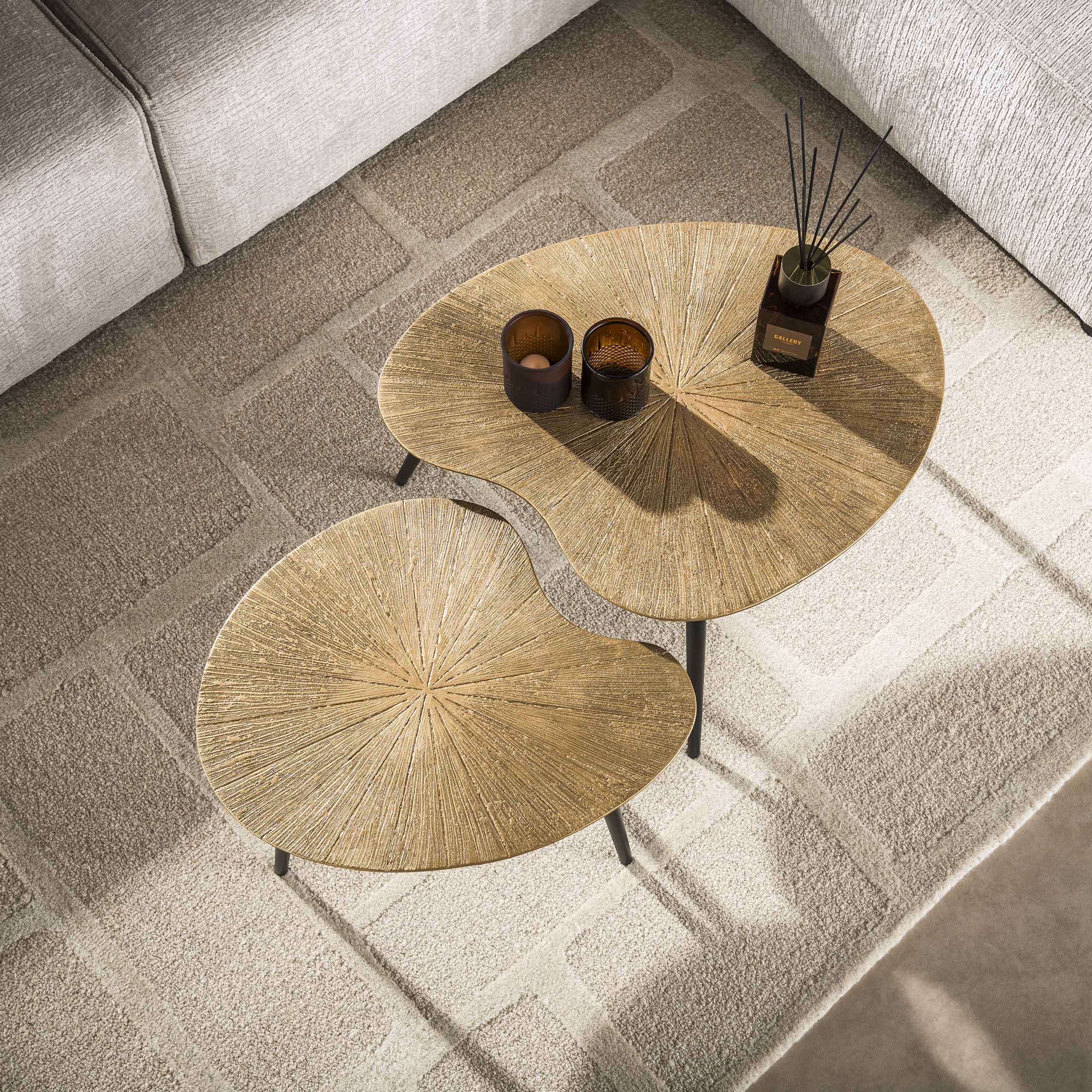 Tavolino Ray a forma di rene - set di 2 - oro antico