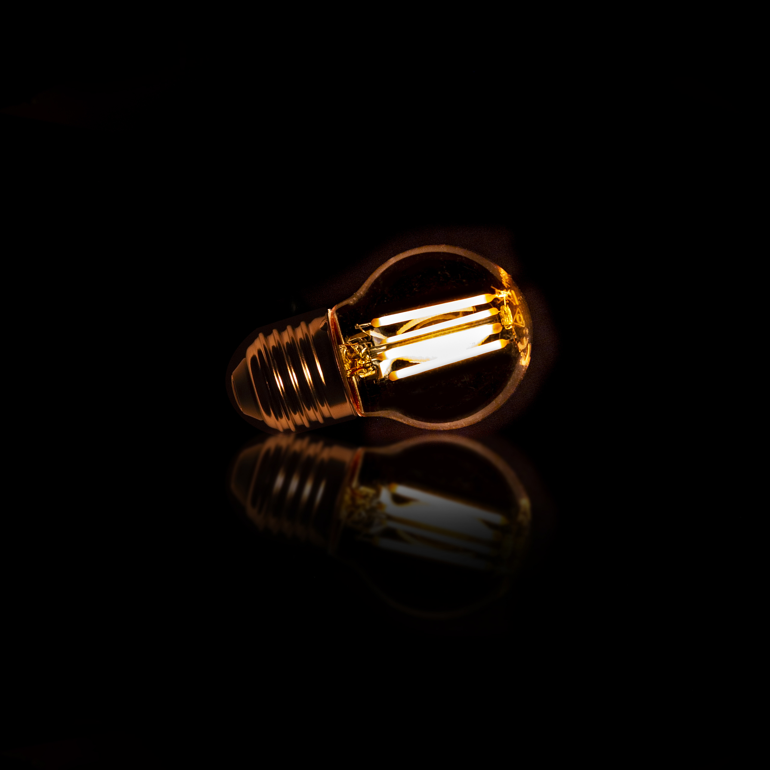 Lampadina LED a filamento G45 Ø4,5 cm - Vetro ambrato