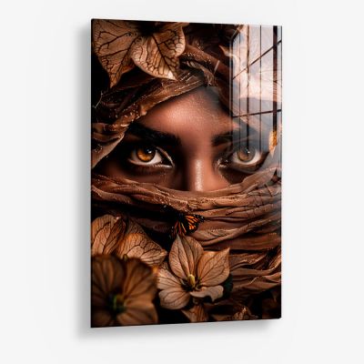 Scarfed Woman – Vetro