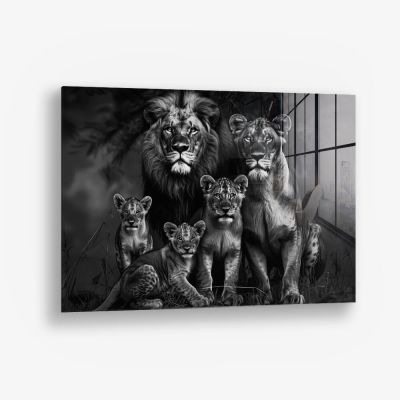 The Lion Family II – Vetro