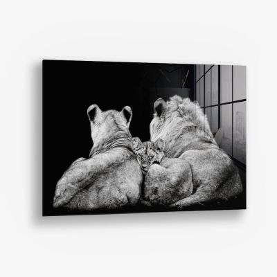 The Lion Family III – Vetro