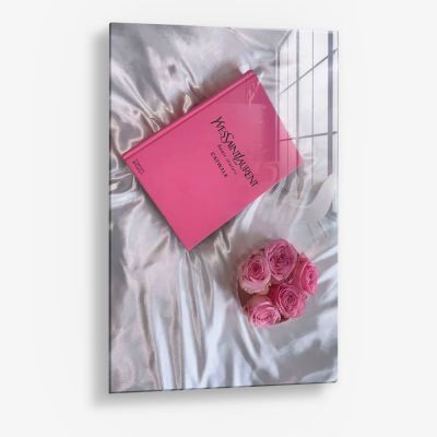 Roses and Silk – Vetro